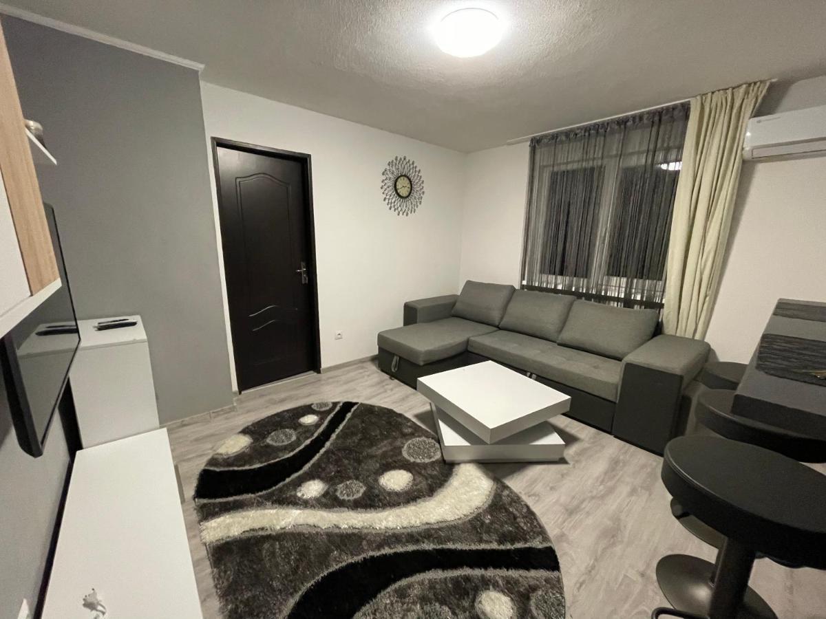 פרייד T&T Apartman מראה חיצוני תמונה